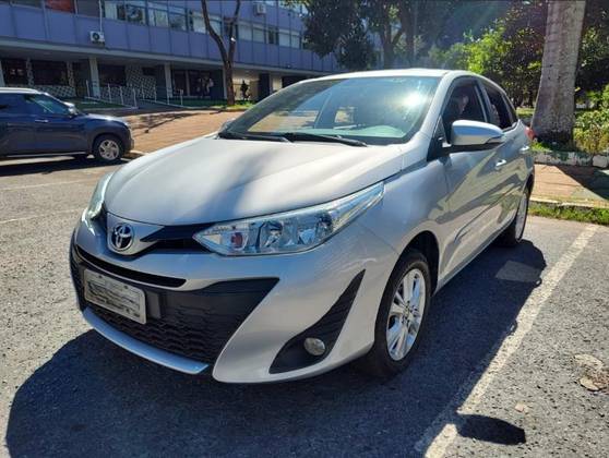 TOYOTA YARIS 1.3 16V FLEX XL MANUAL TOYOTA YARIS 1.3 16V FLEX XL MANUAL